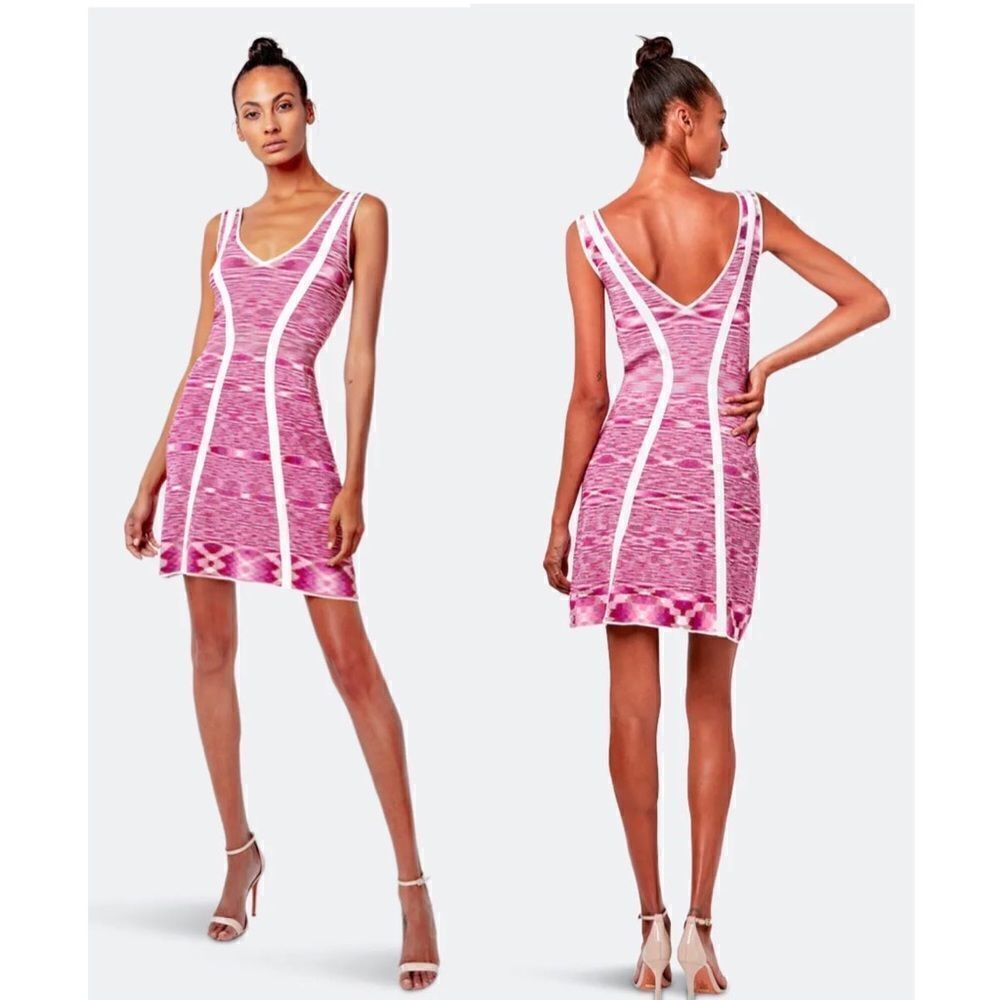 AS by DF St. Tropez Knit Deep V Neck Line Fit-&-Flare Mini Dress Size Medium NEW